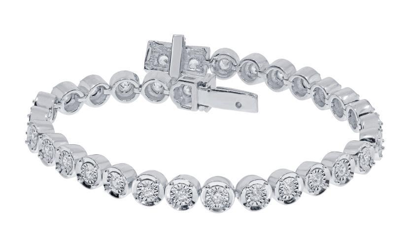 Diamond tennis bracelet